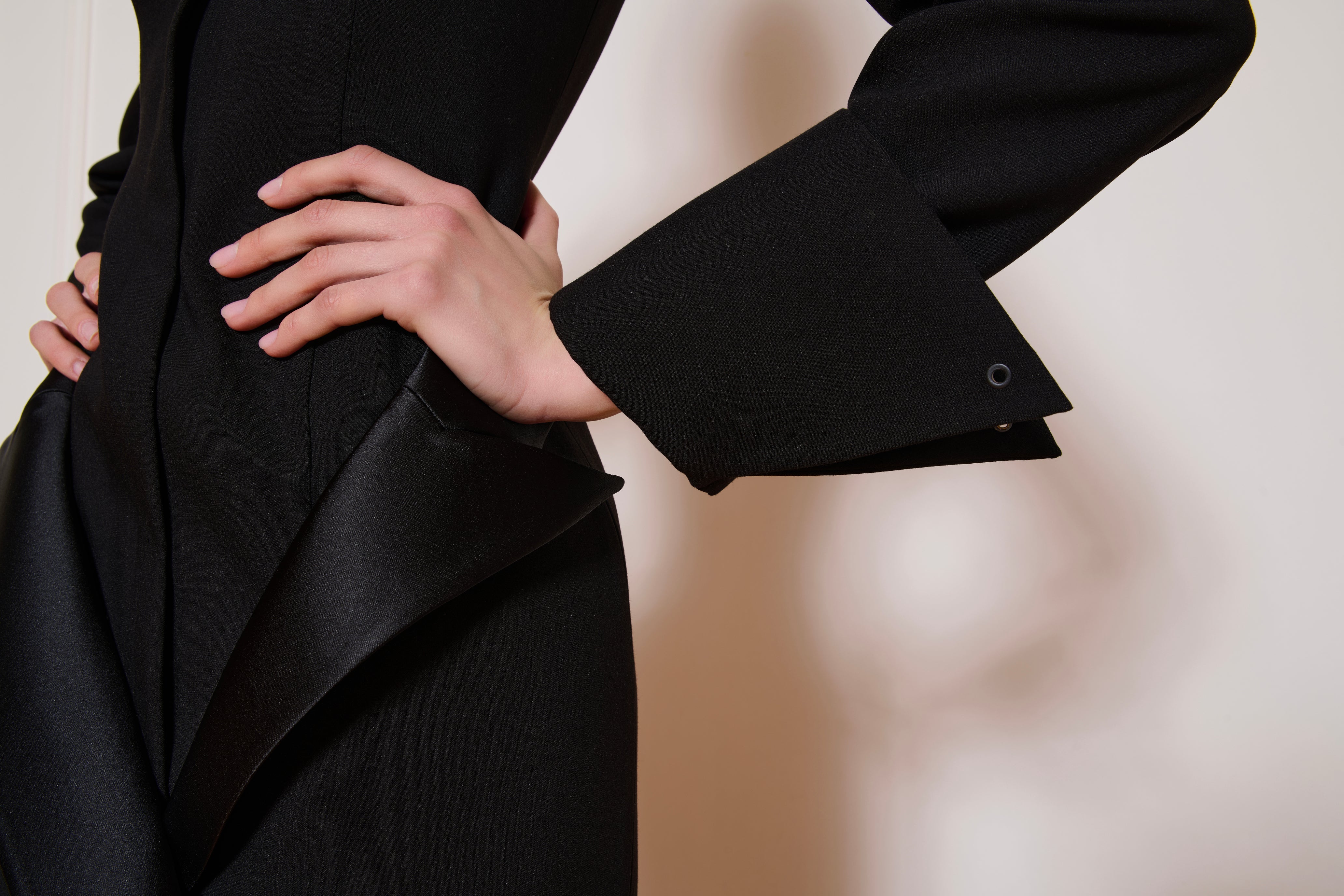 Le Très Noir Dress