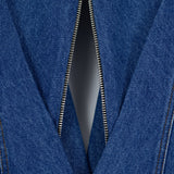 The Illusion Of A Tie Blazer İn Denim
