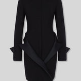 Le Très Noir Dress
