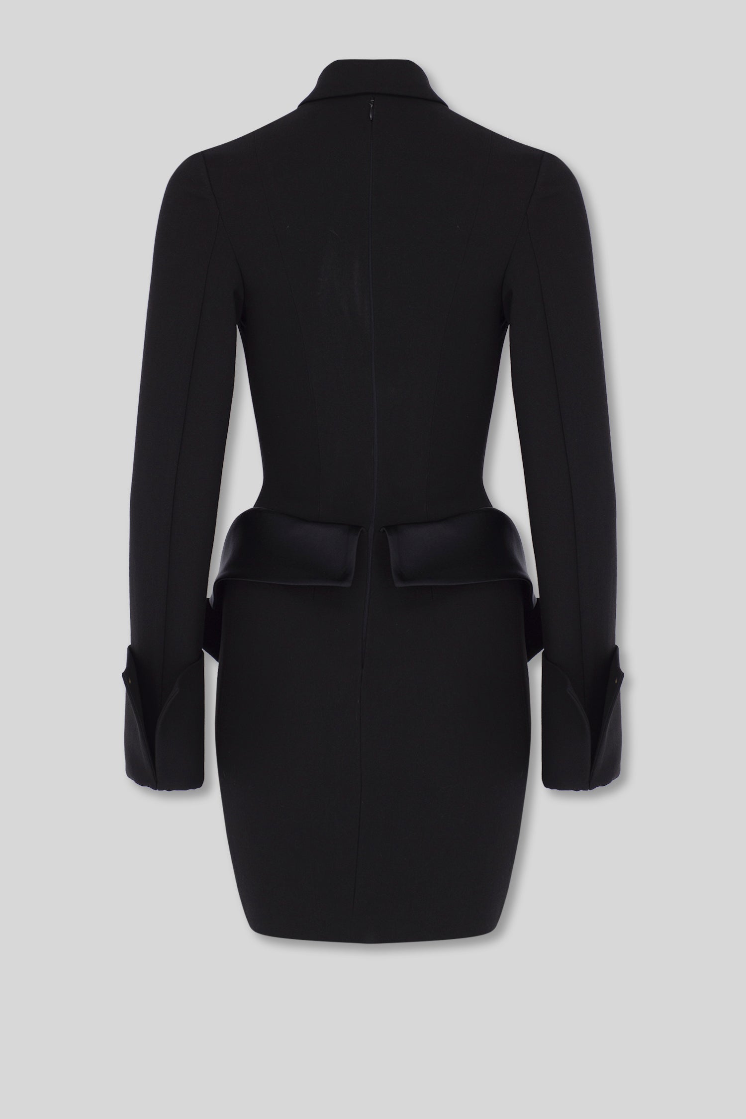 Le Très Noir Dress
