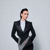 The One-Sided Story Blazer
