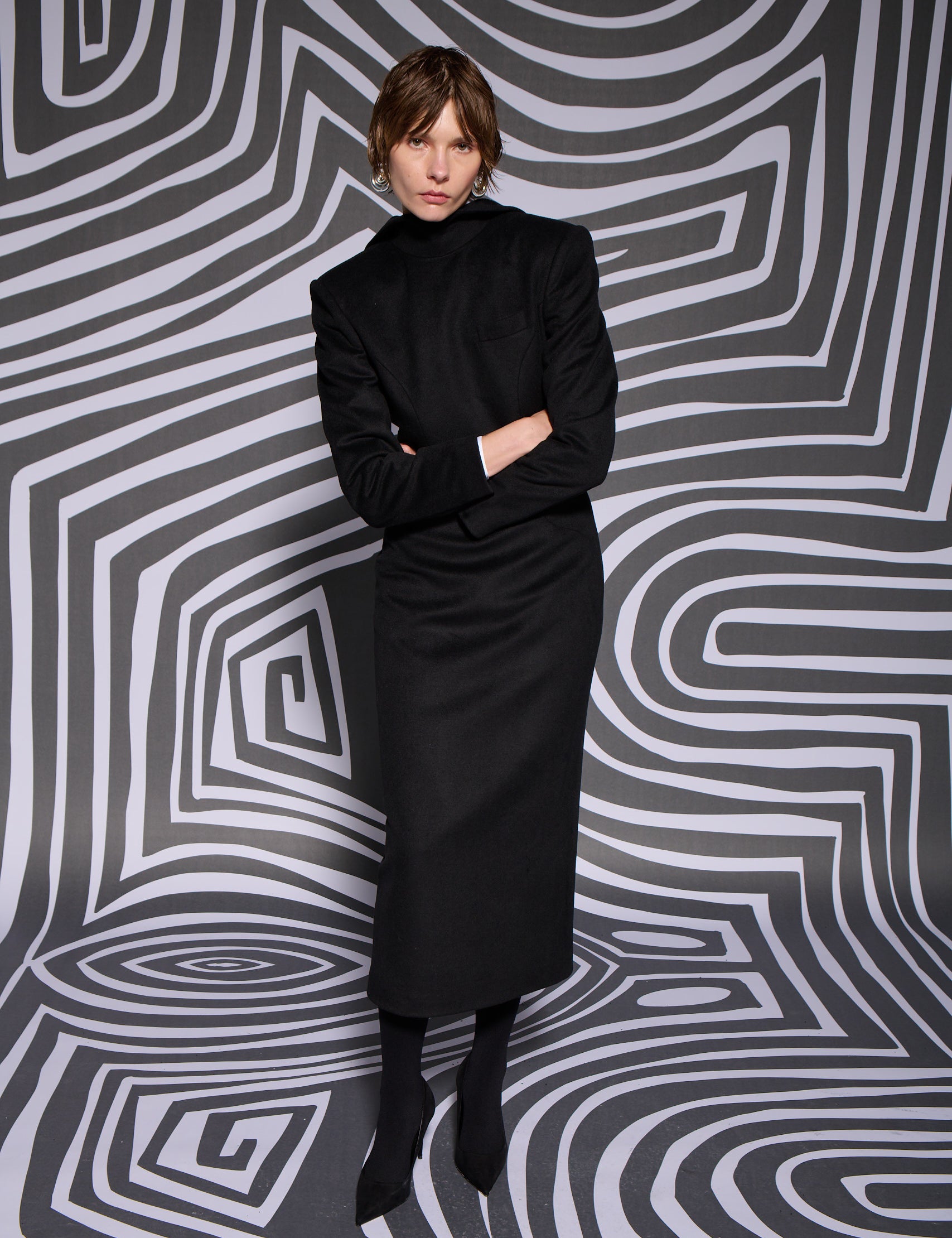 Her Opposé Long Coat
