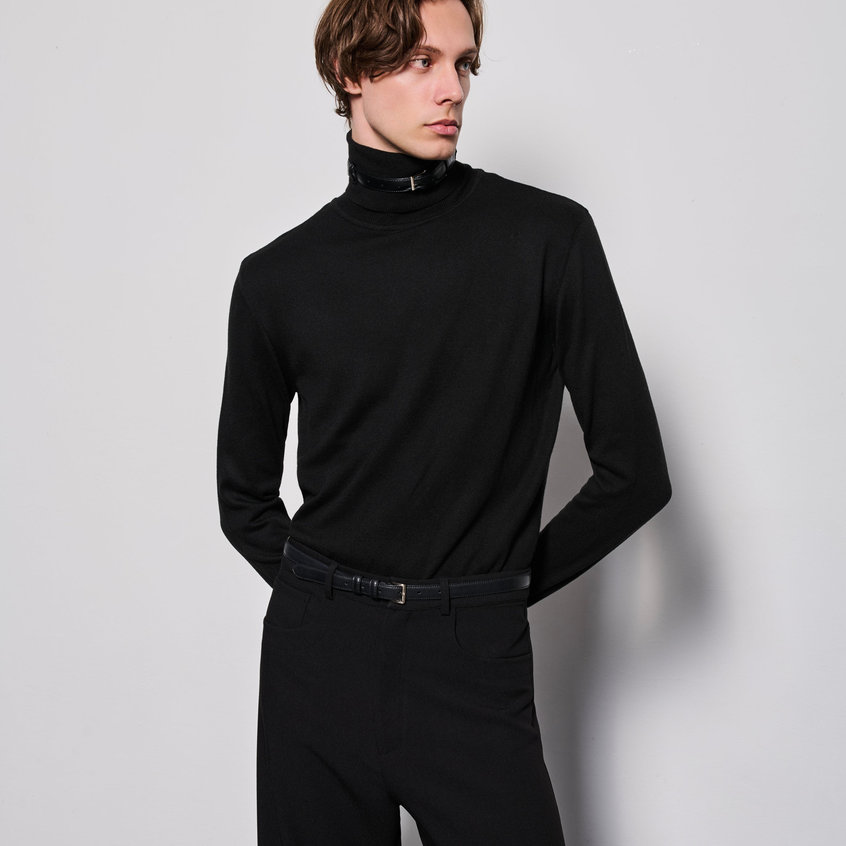 Le Belt Sweater
