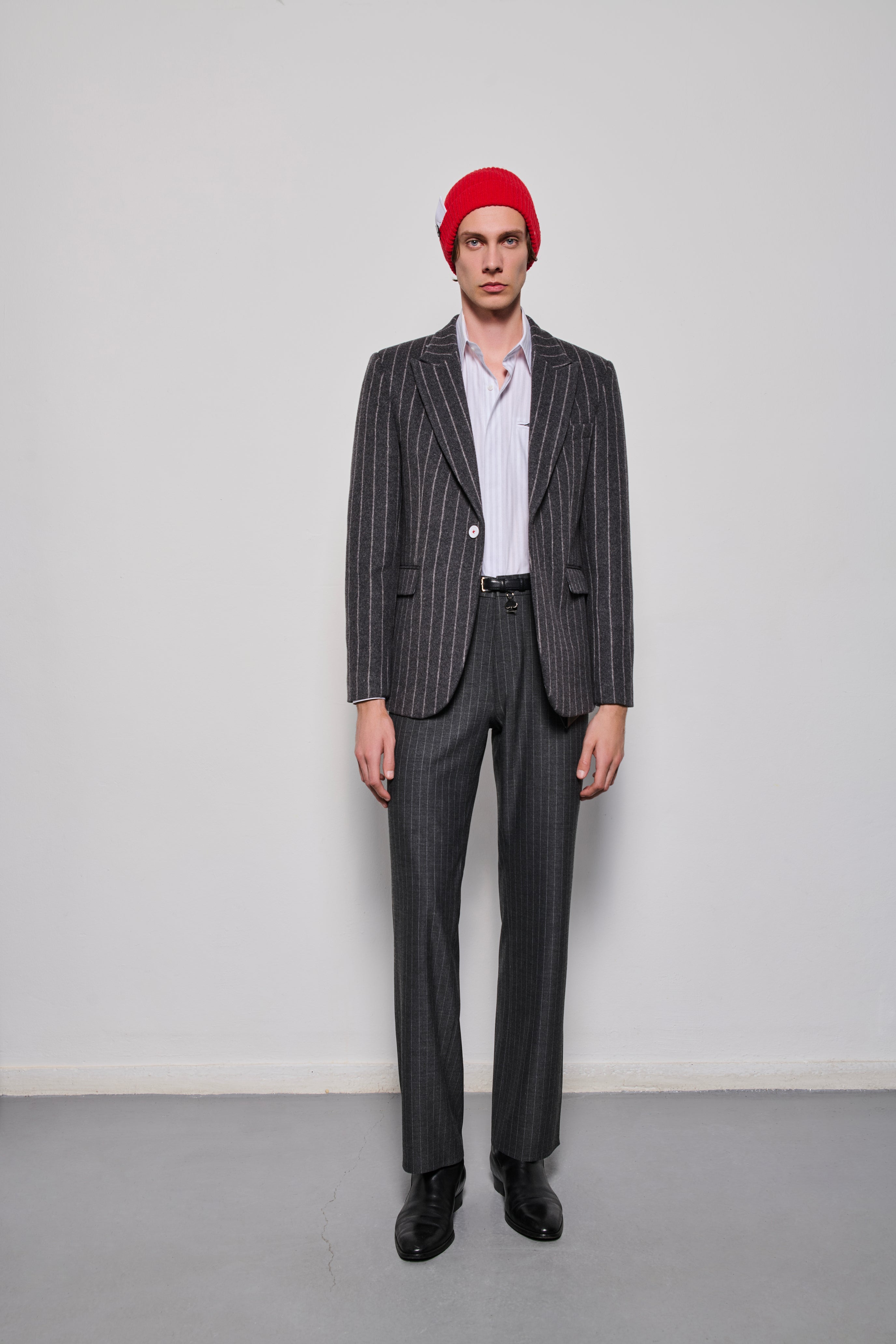 Le Grey Blazer
