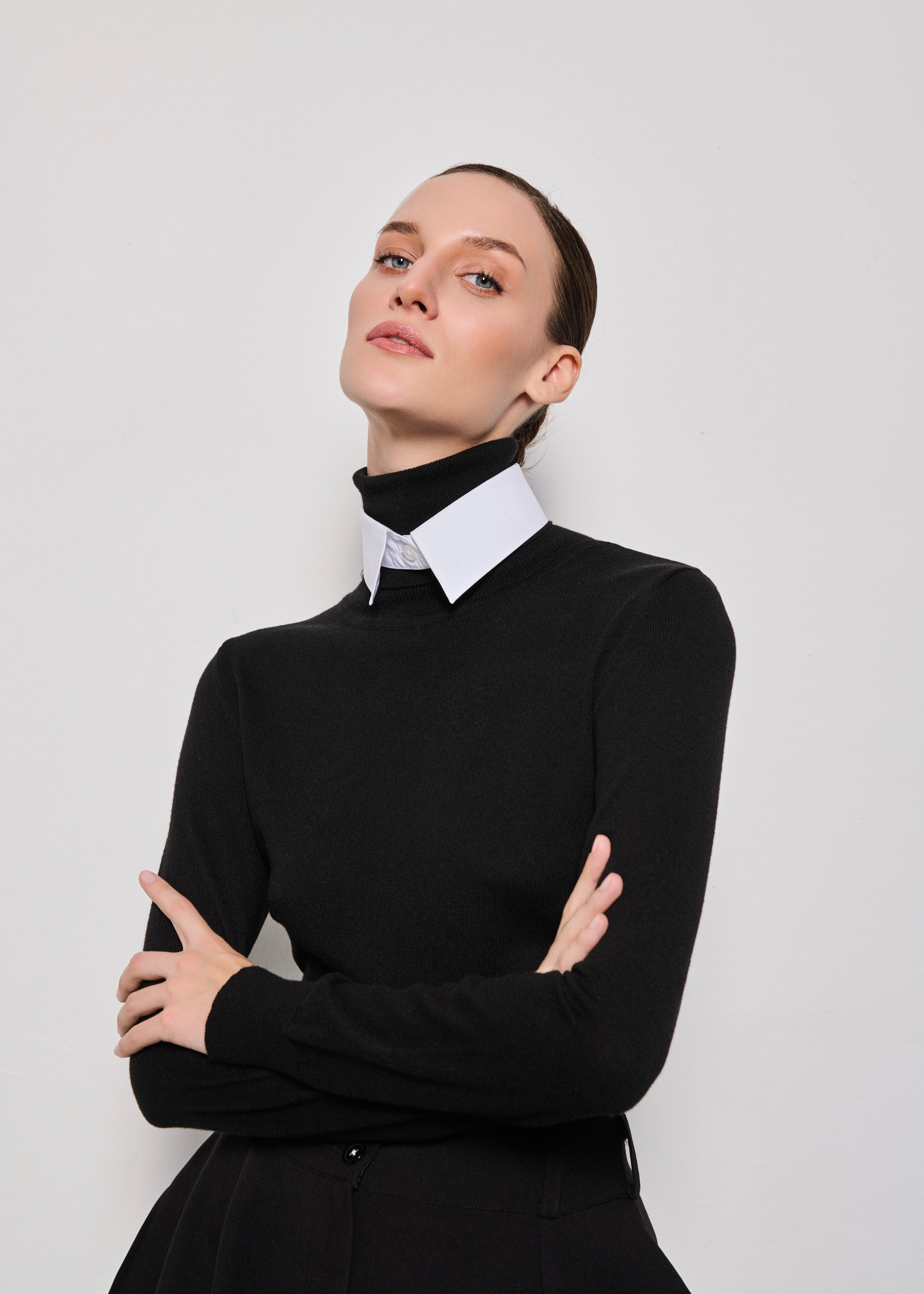 Collar Sweater

