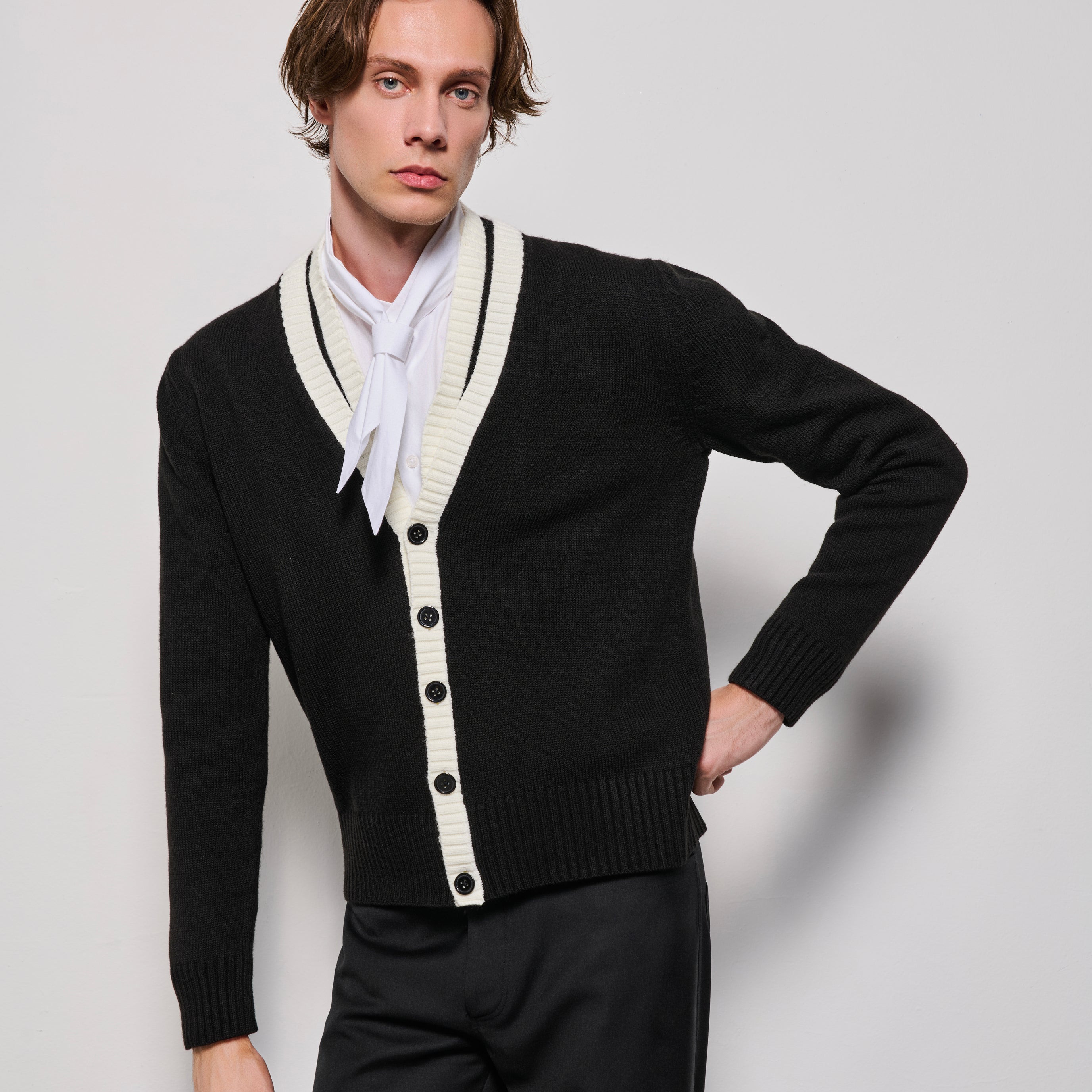 Le Cardigan
