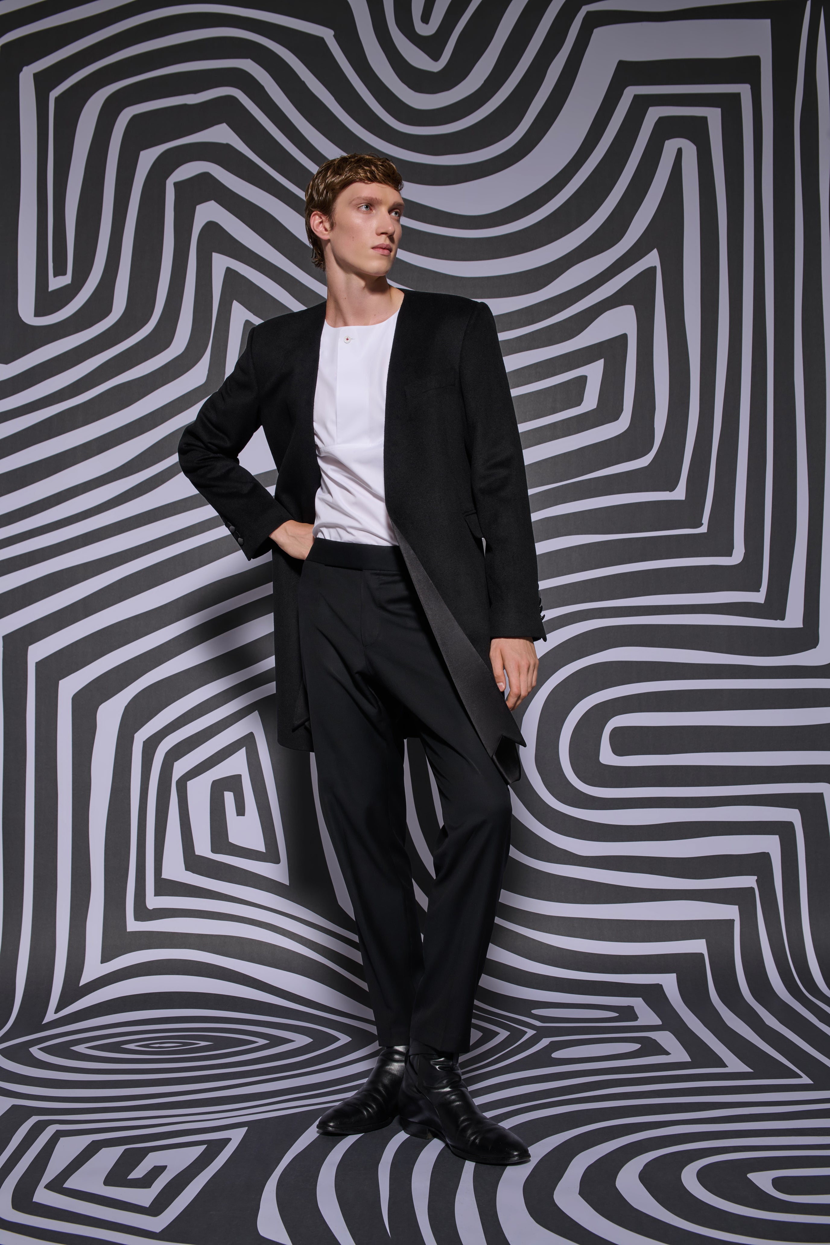 His Renversé Long Blazer
