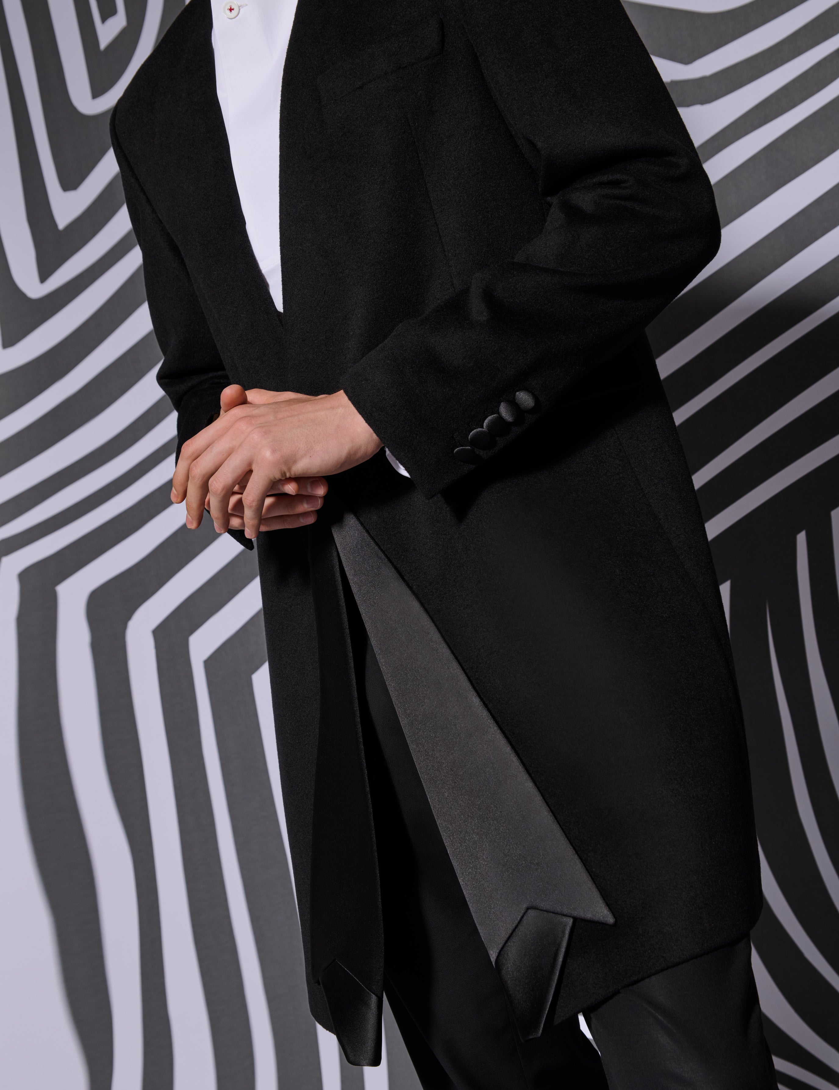 His Renversé Long Blazer
