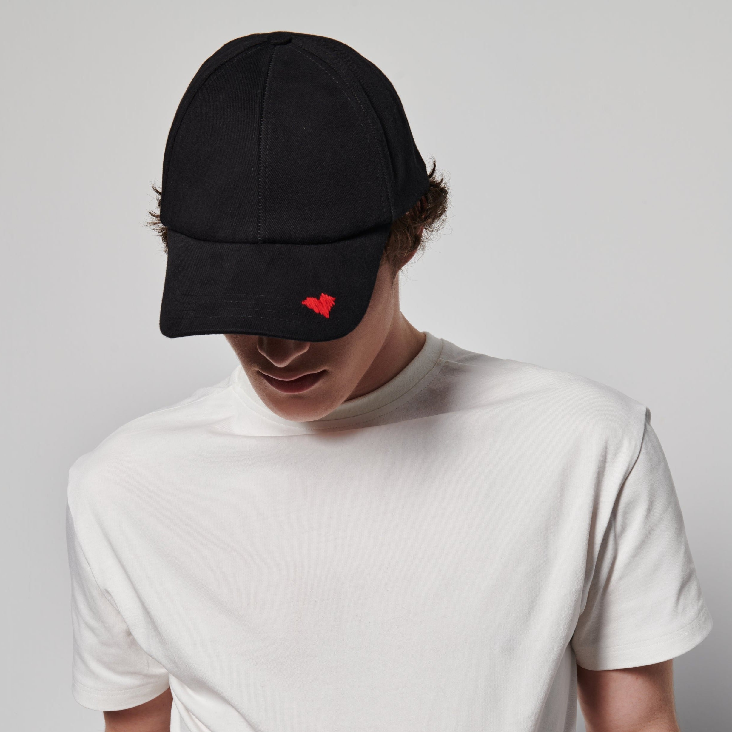 The Little Heart Hat
