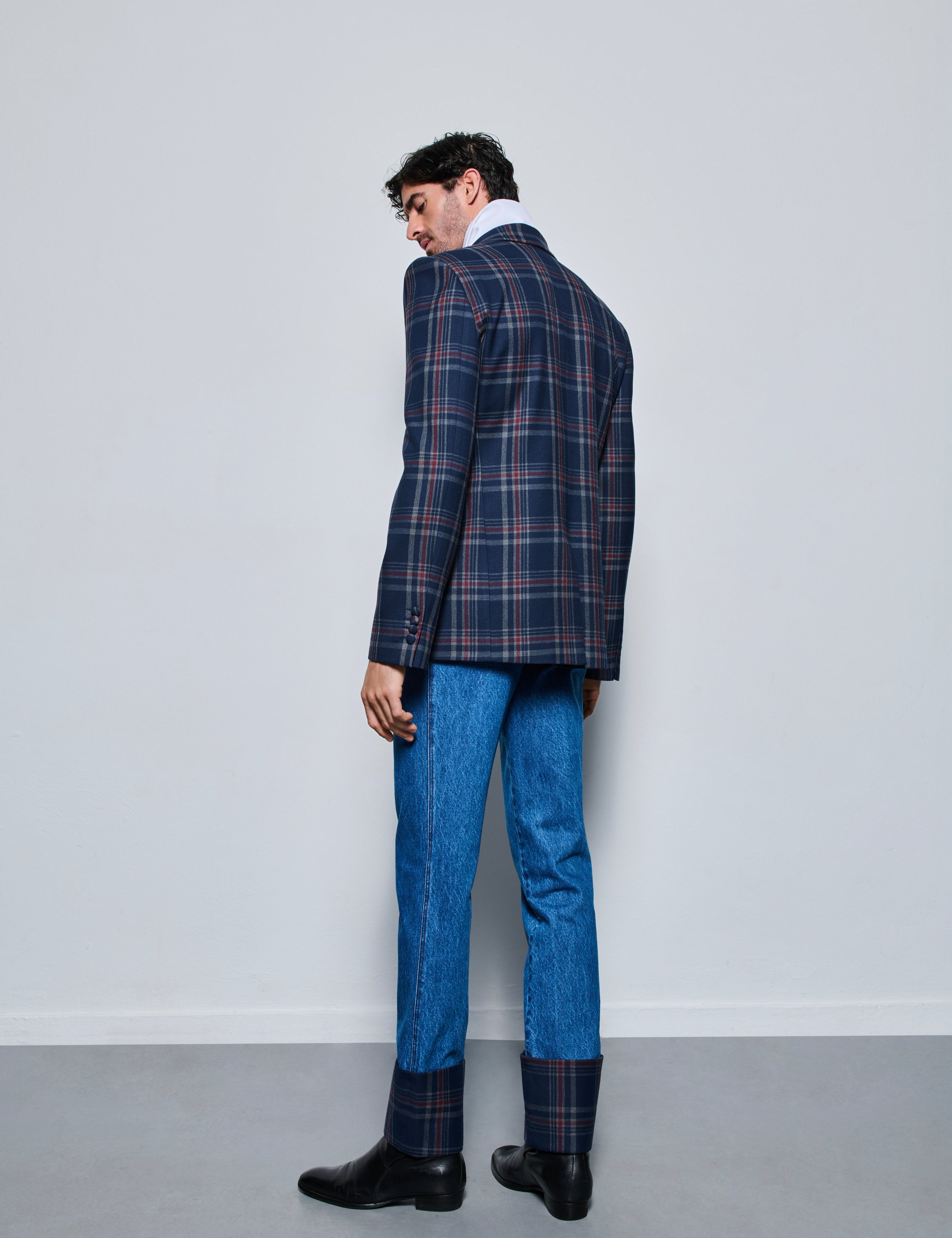 Le Tartan Blazer
