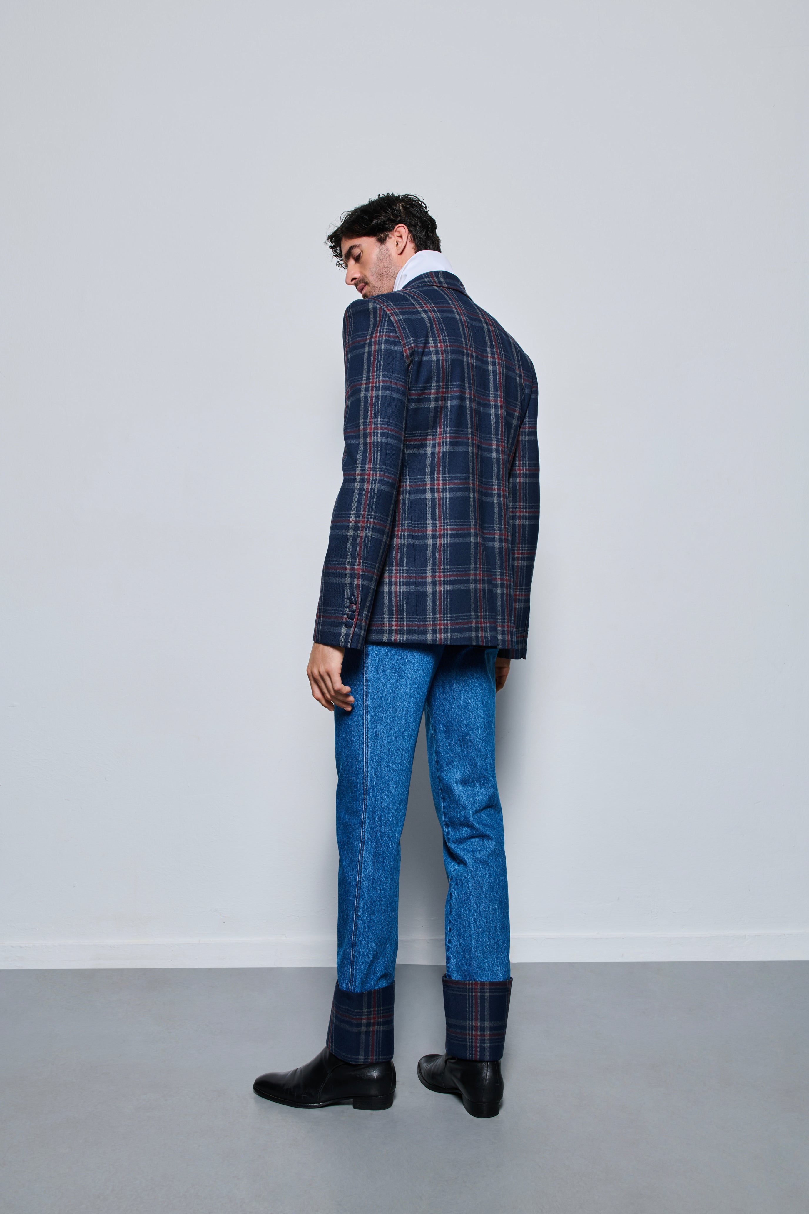 بليزر معك في أي وقت
