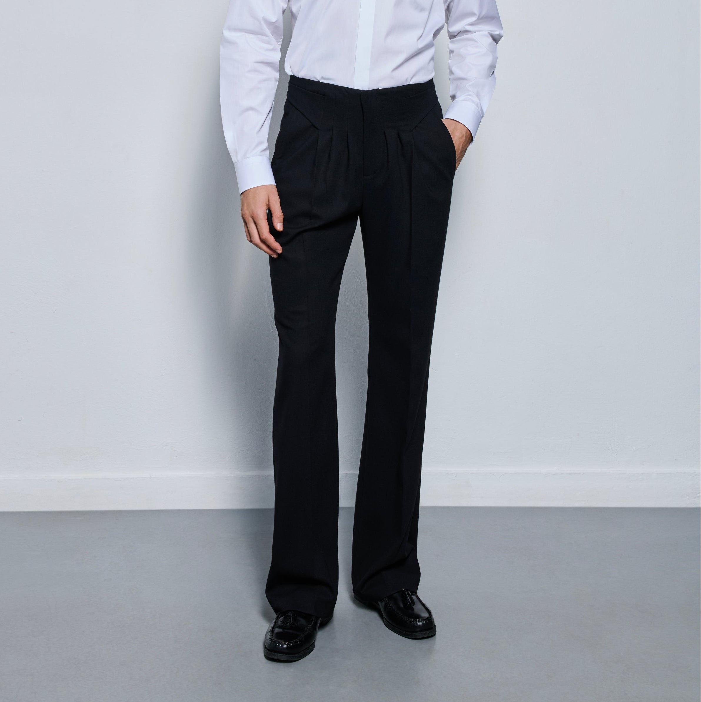 Black Pleat Game Pants
