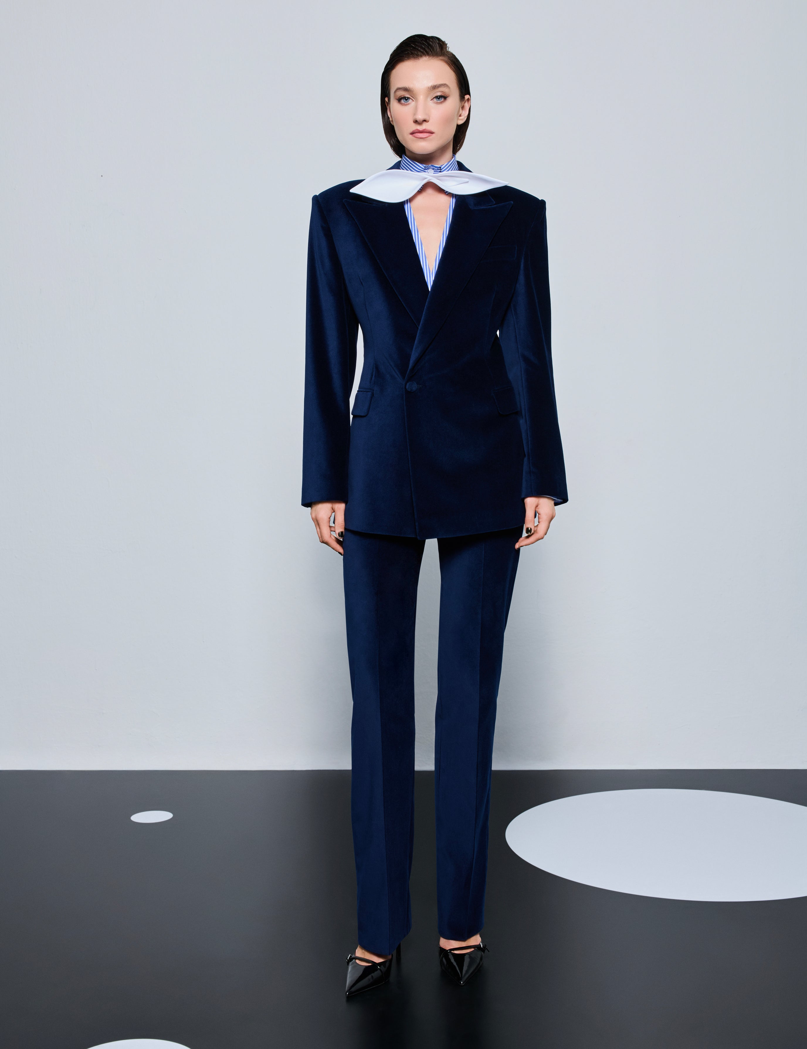 Her Velvet Issue Blazer
