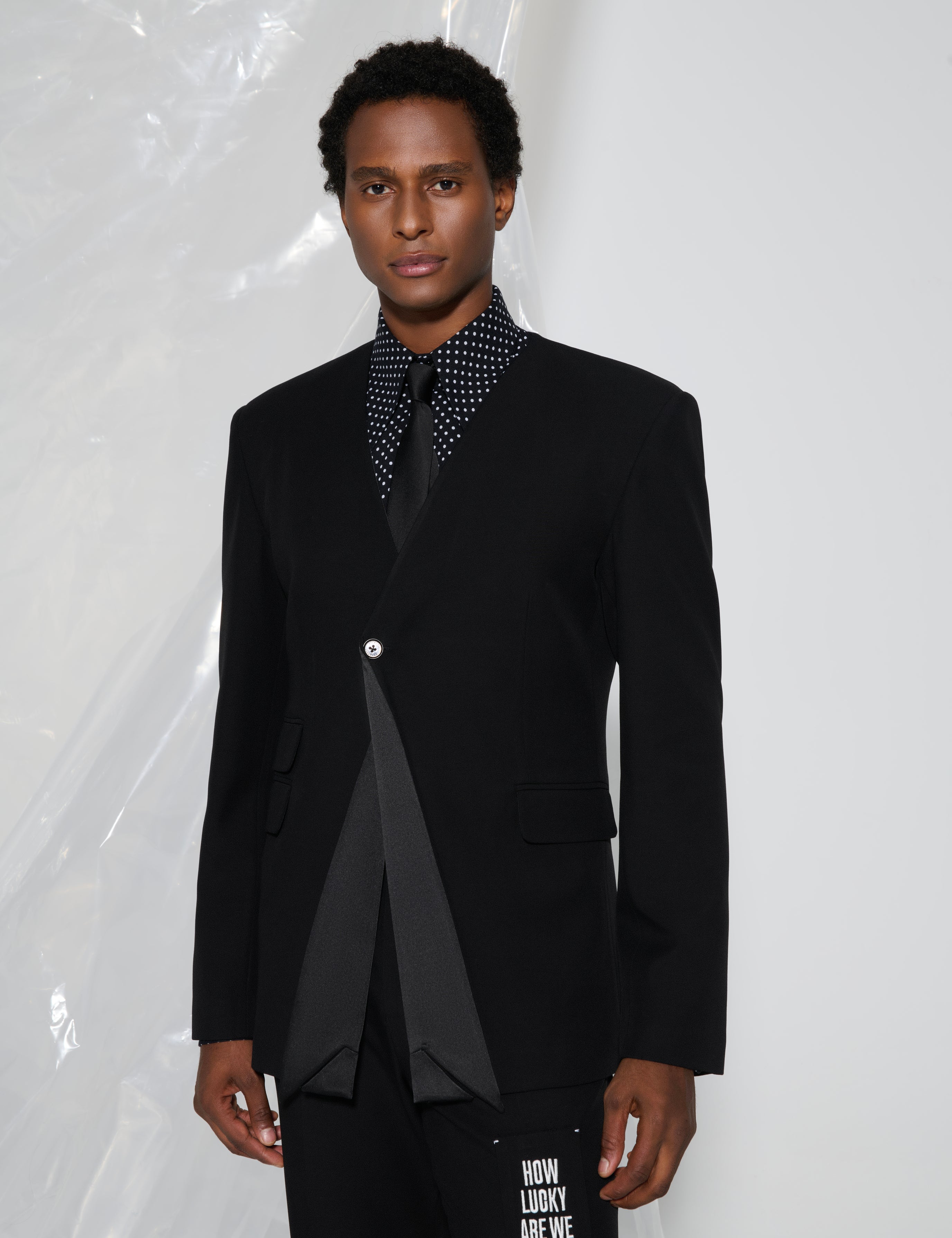 His Reversed Collar Blazer
