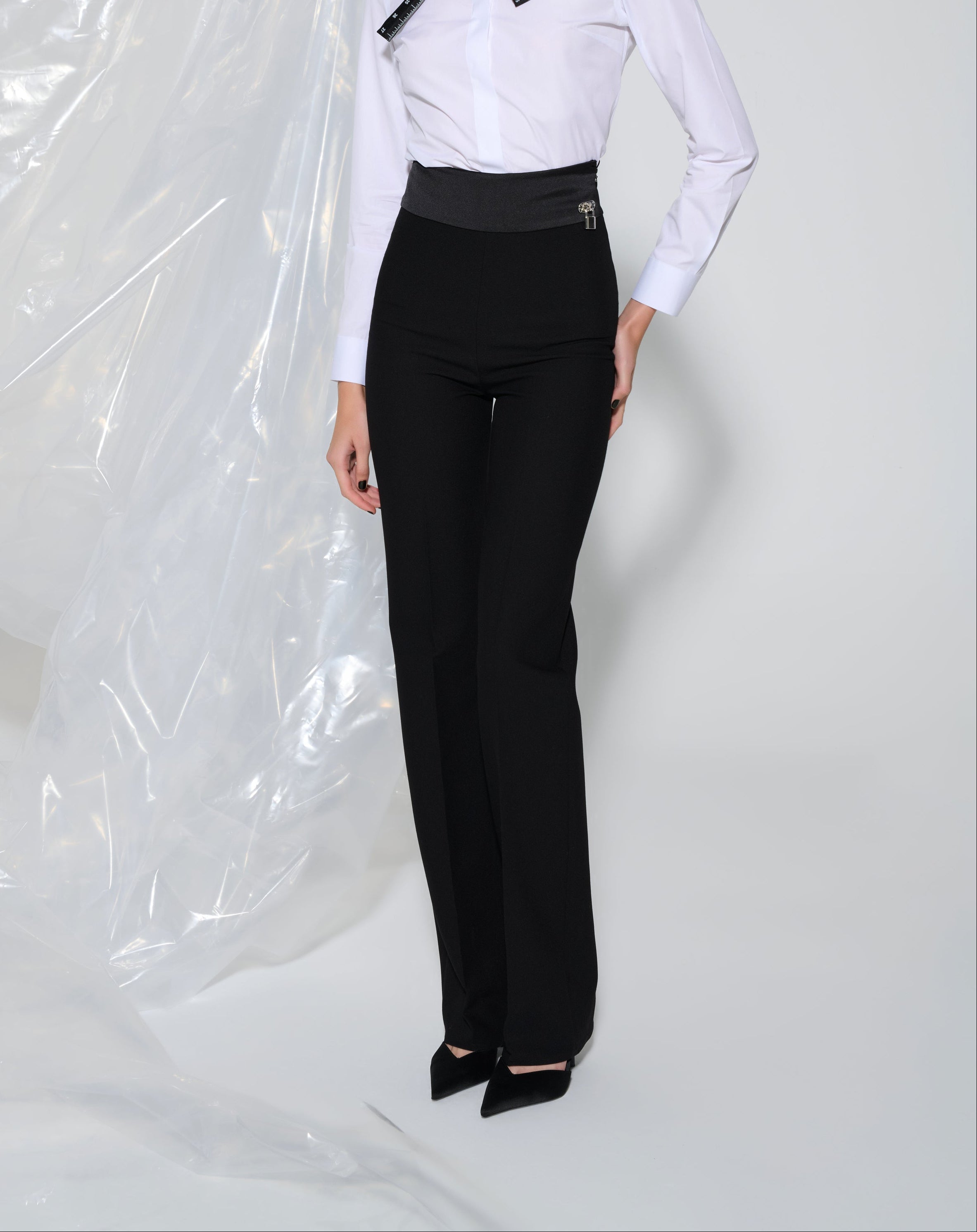 Dark Lock Pants
