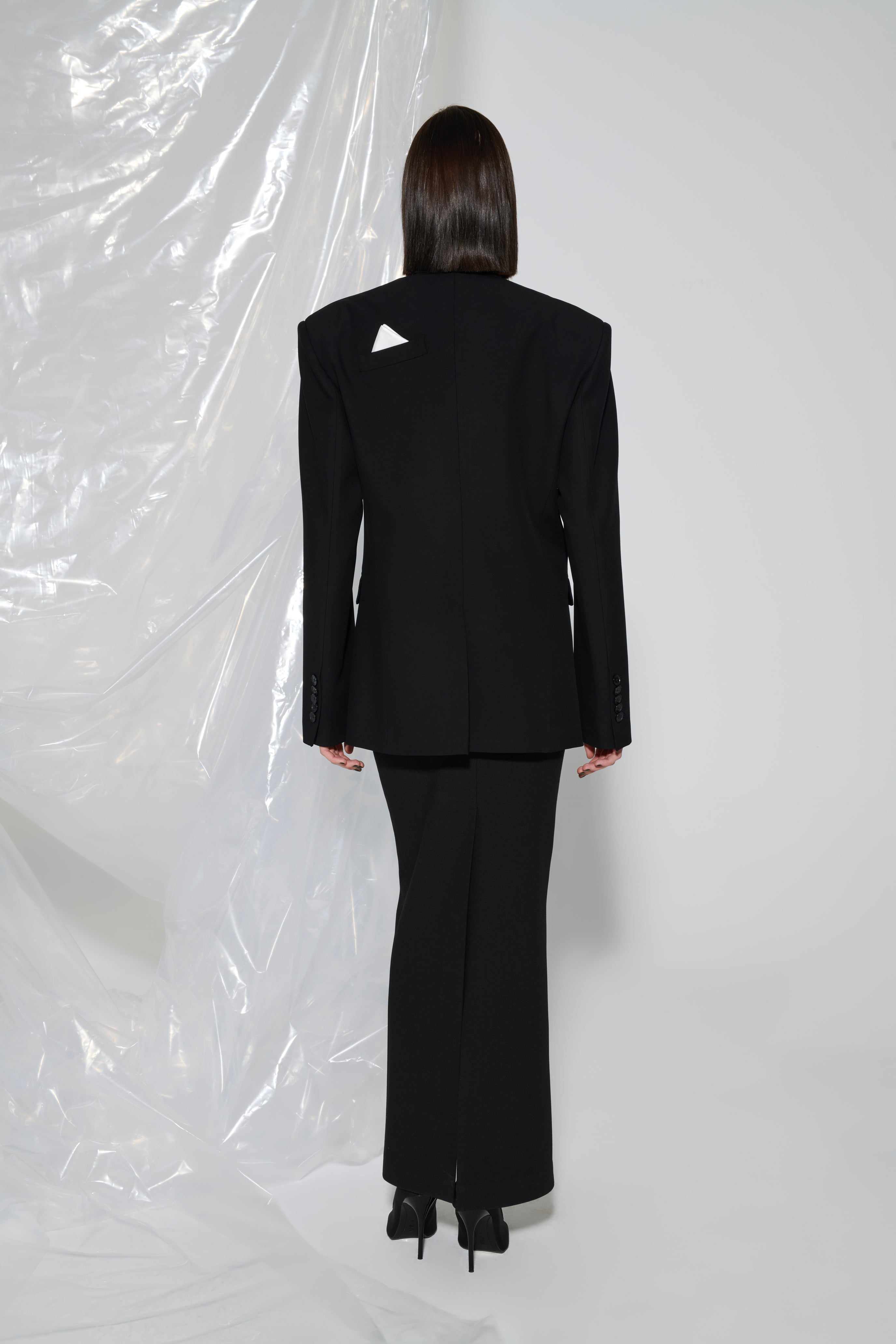 Her Reversed Collar Blazer
