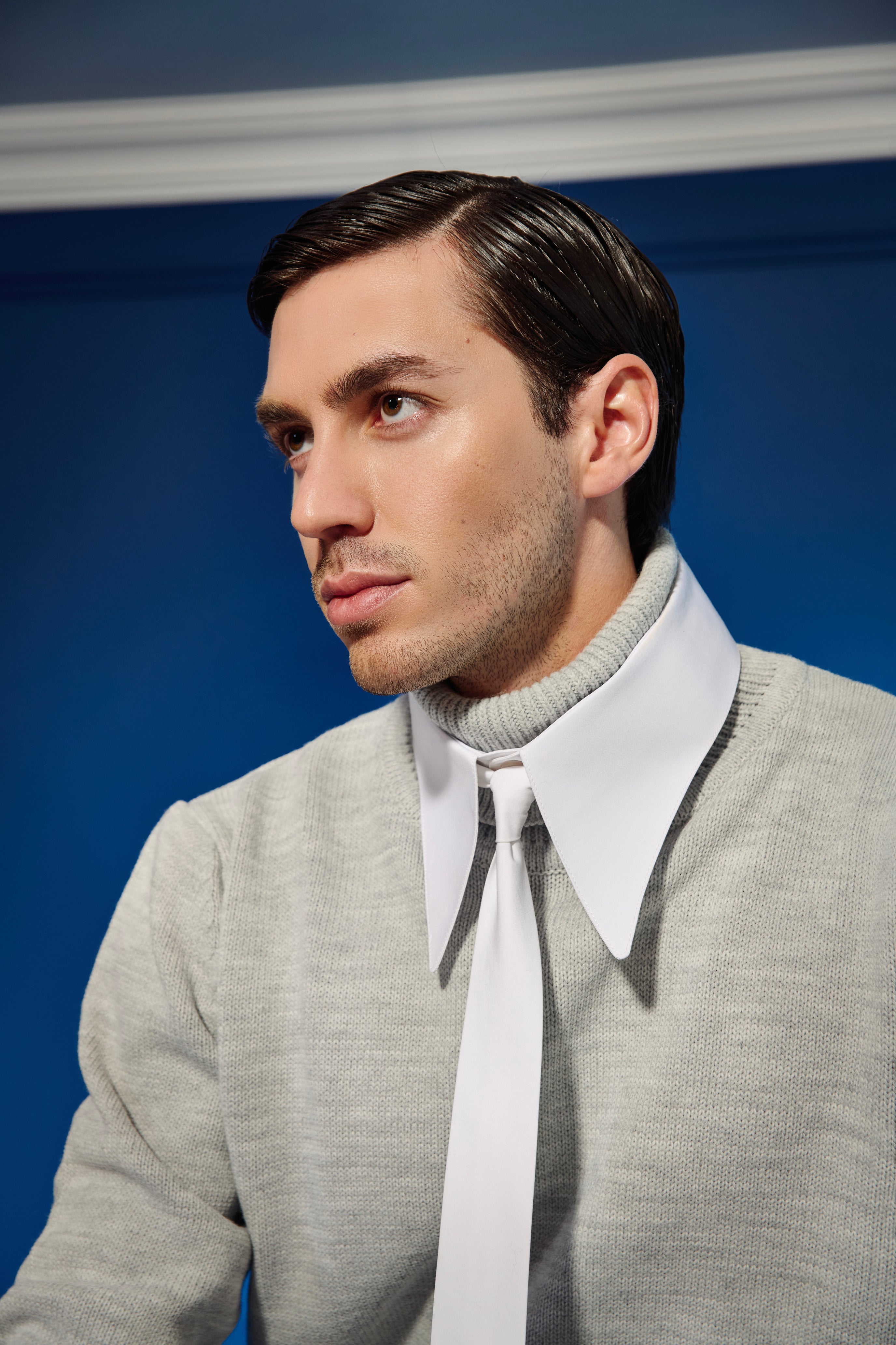 The White Collar Sweater
