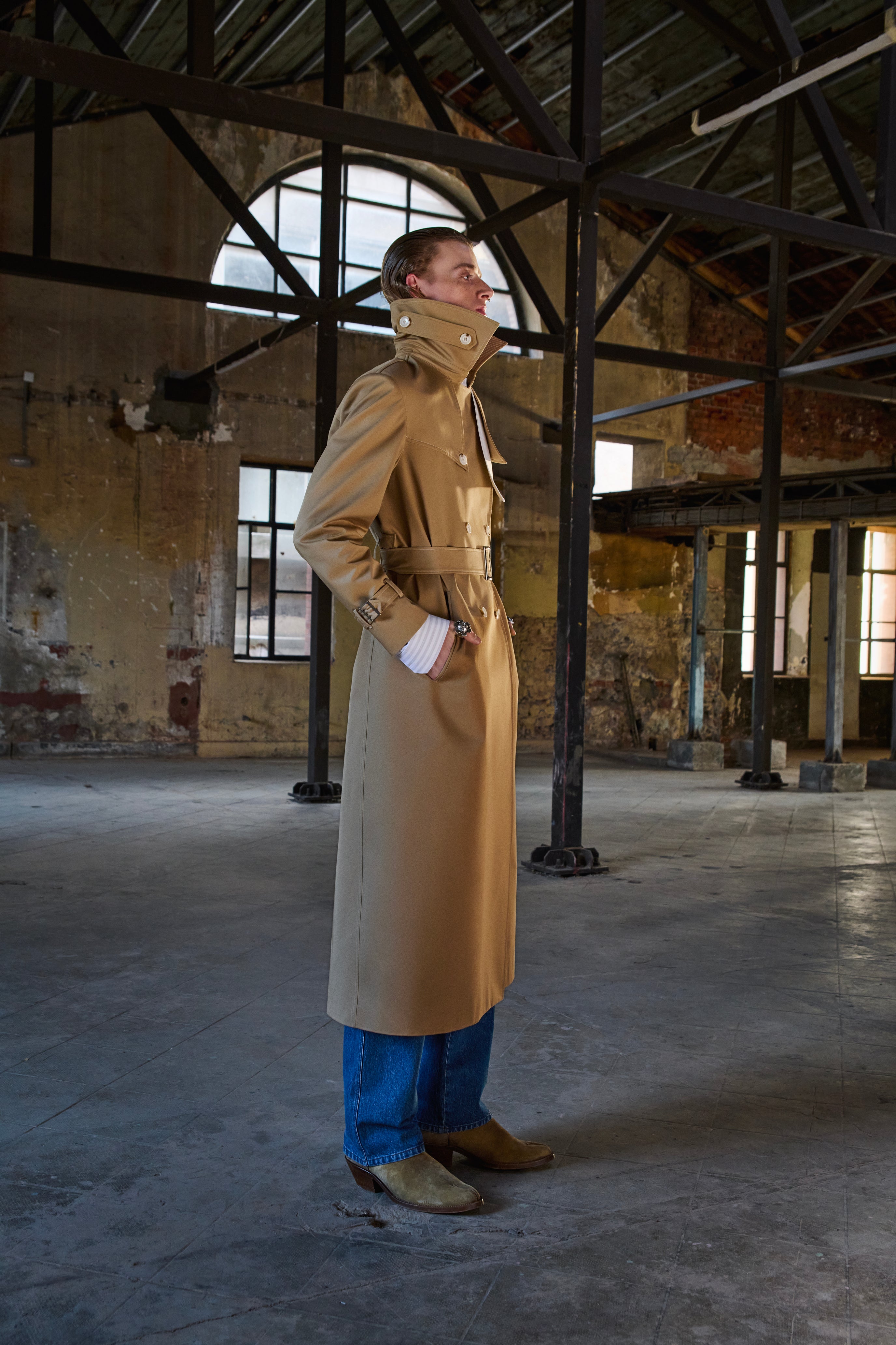 Le Trench Coat
