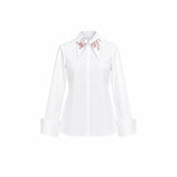 Chemise à visage caché

