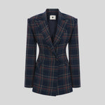 بليزرها المتطور
